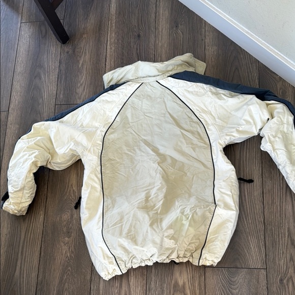 Roxy by quicksilver BOARDWEAR ski jacket off white mint green and grey Xl - Picture 3 of 4